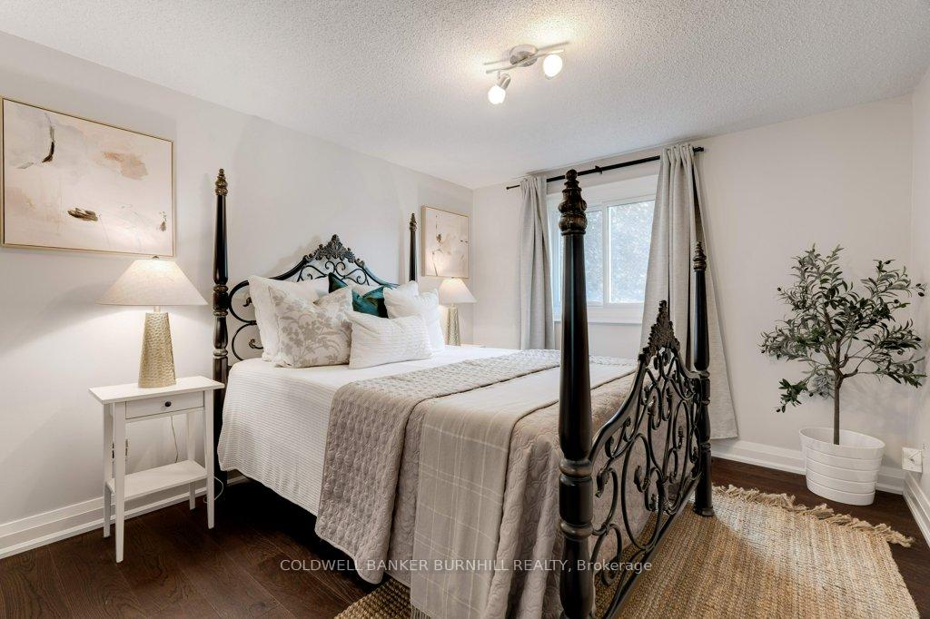 Photo 31 of Unit 15, 800 Upper Paradise Road, Hamilton, Gurnett — HOMEH