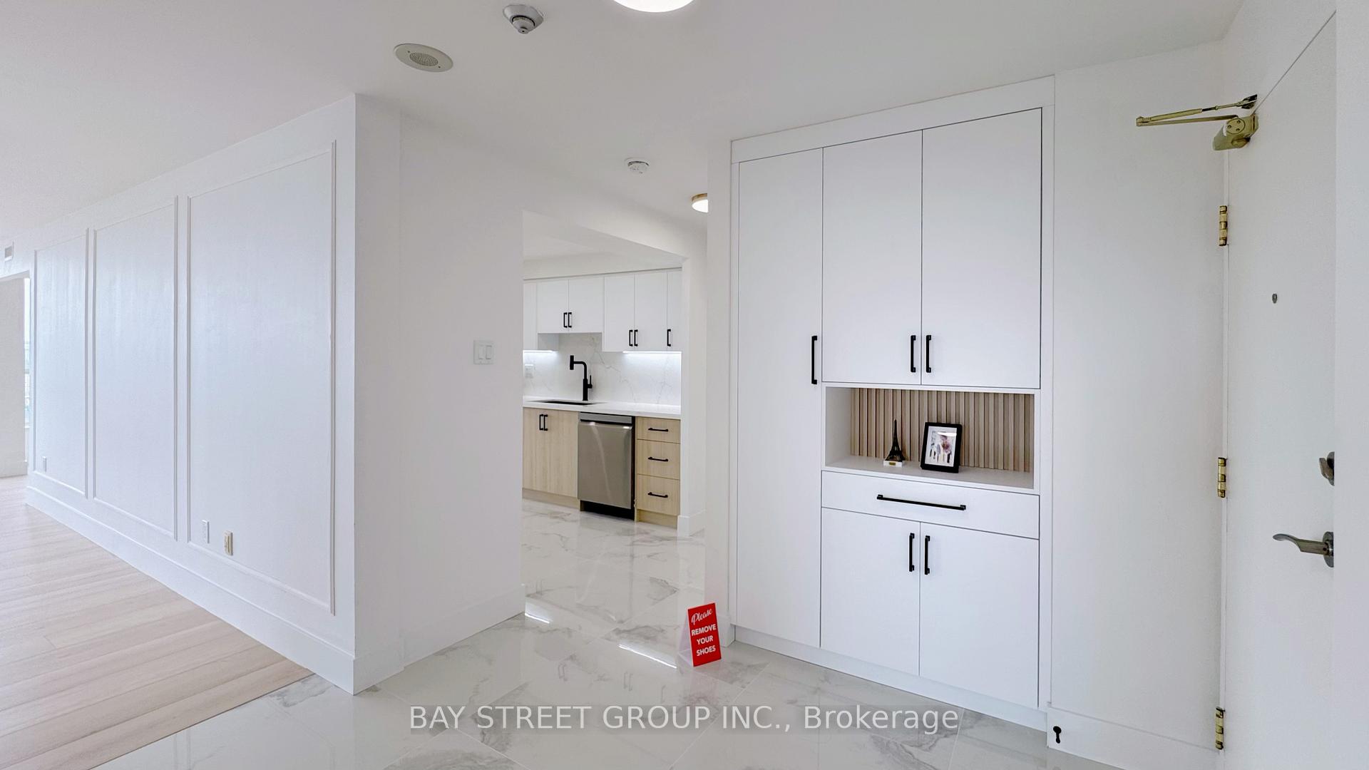 Photo 12 of Unit 1509, 1 Clark Avenue W, Vaughan, Crestwood-Springfarm-Yorkhill — HOMEH