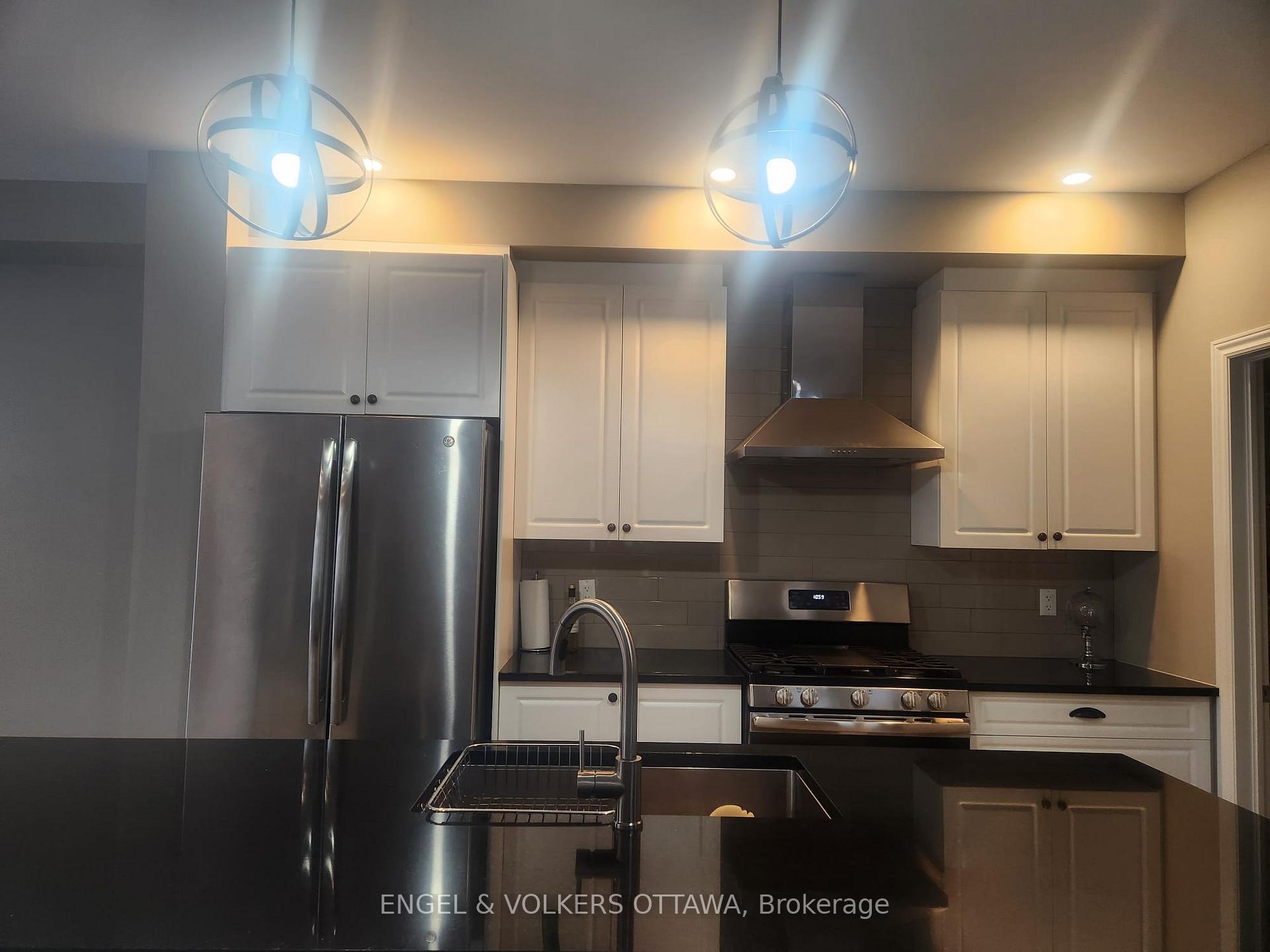 Photo 7 of 134 Lavatera Street, Ottawa, Blossom Park/Kemp Park/Findlay Creek — HOMEH