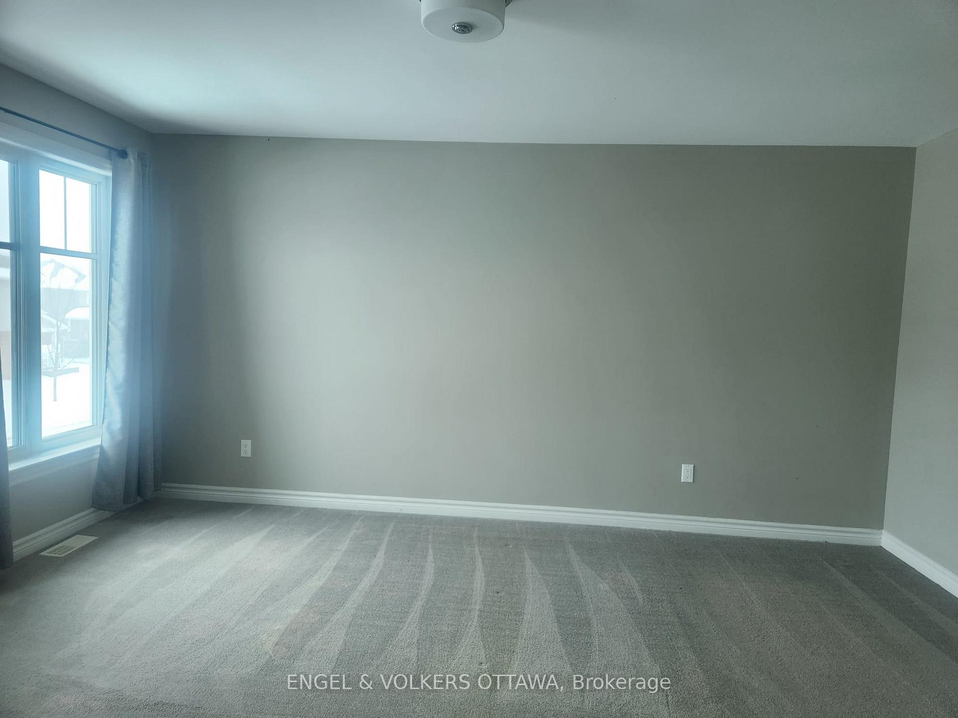 Photo 11 of 134 Lavatera Street, Ottawa, Blossom Park/Kemp Park/Findlay Creek — HOMEH