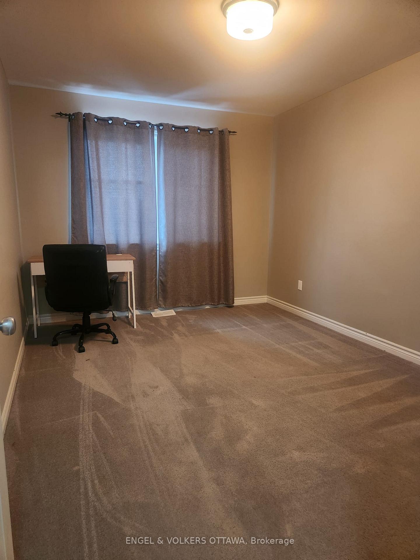 Photo 17 of 134 Lavatera Street, Ottawa, Blossom Park/Kemp Park/Findlay Creek — HOMEH