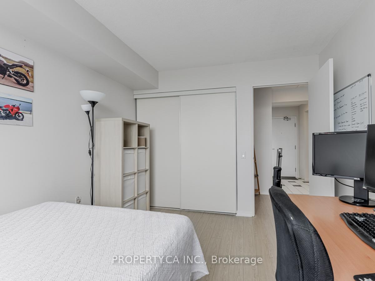 Photo 15 of Unit 1006, 21 Overlea Boulevard, Toronto, Thorncliffe Park — HOMEH