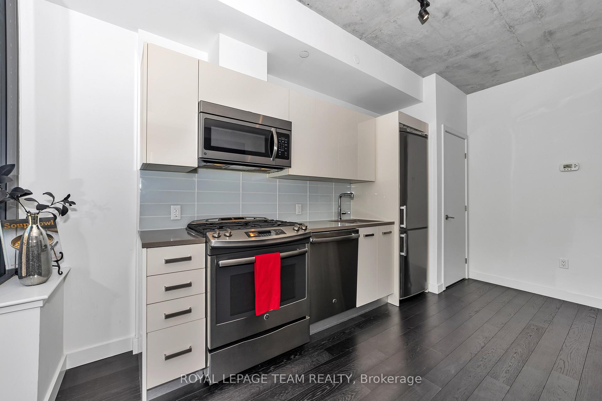 Photo 15 of Unit 1209, 224 Lyon Street N, Ottawa, Ottawa Centre — HOMEH