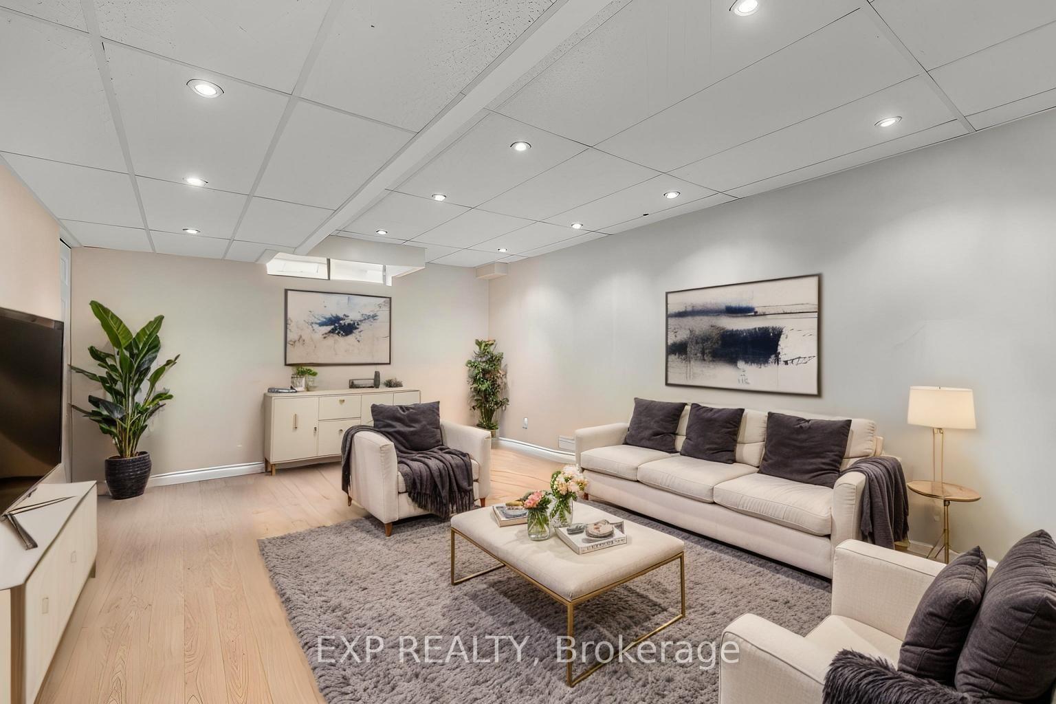 Photo 20 of 7 Marabrooke Street, Ottawa, Barrhaven - Strandherd — HOMEH