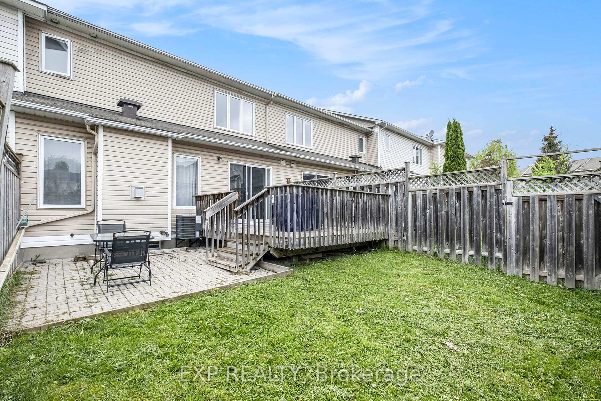 Photo 24 of 7 Marabrooke Street, Ottawa, Barrhaven - Strandherd — HOMEH