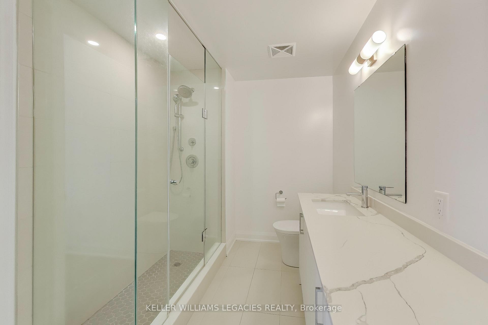 Photo 16 of Unit 1405, 10 Gatineau Drive, Vaughan, Beverley Glen — HOMEH