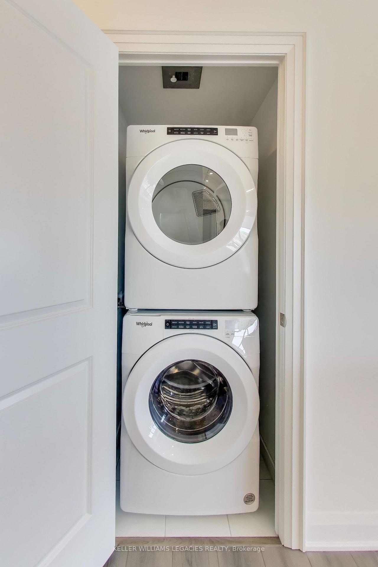 Photo 22 of Unit 1405, 10 Gatineau Drive, Vaughan, Beverley Glen — HOMEH
