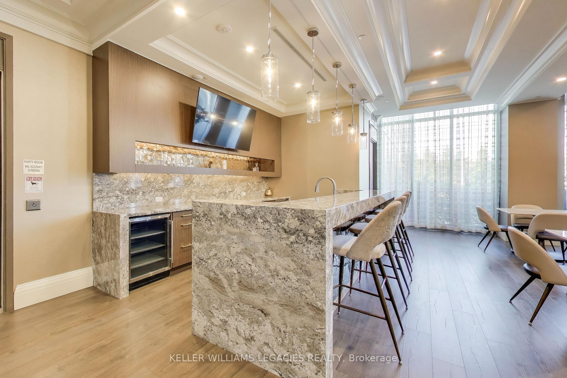 Photo 34 of Unit 1405, 10 Gatineau Drive, Vaughan, Beverley Glen — HOMEH