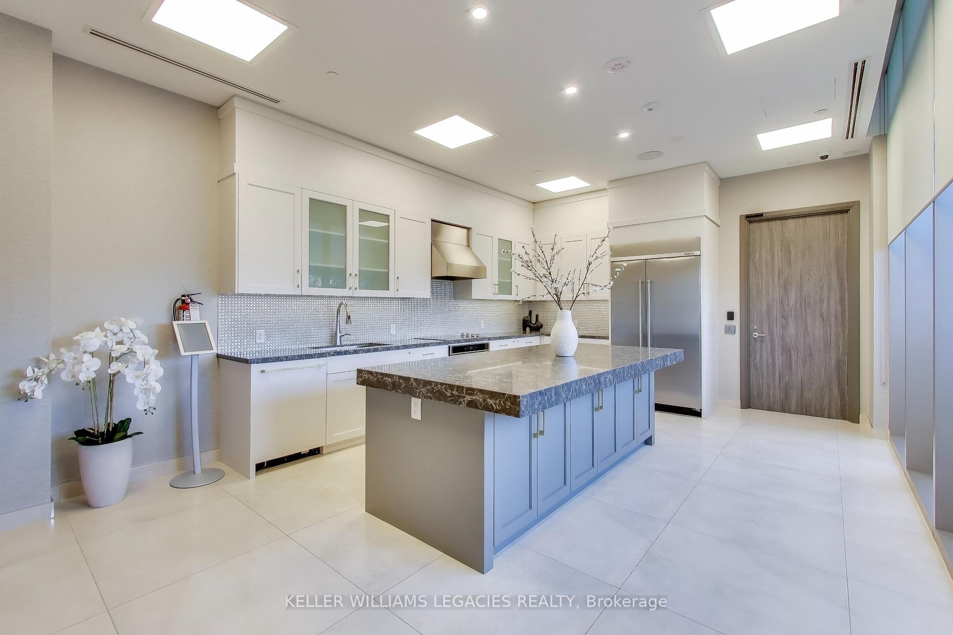 Photo 35 of Unit 1405, 10 Gatineau Drive, Vaughan, Beverley Glen — HOMEH