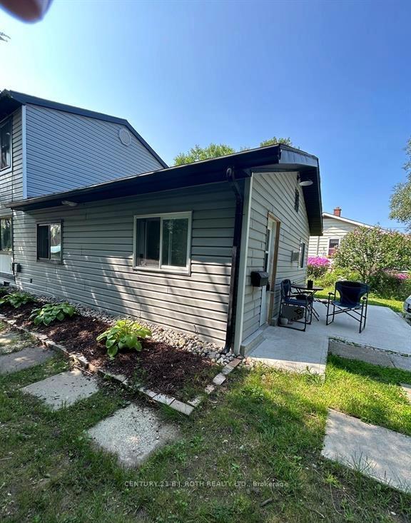 Photo 1 of Unit #2, 53 Collins Street, Collingwood — HOMEH