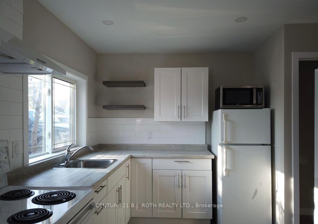 Photo 5 of Unit #2, 53 Collins Street, Collingwood — HOMEH