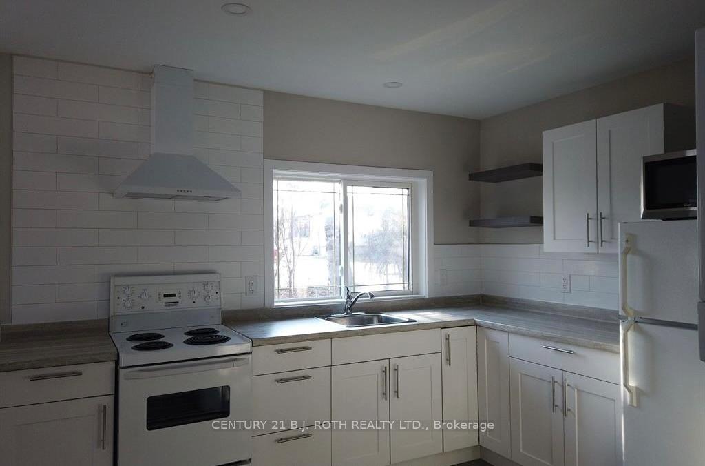 Photo 8 of Unit #2, 53 Collins Street, Collingwood — HOMEH