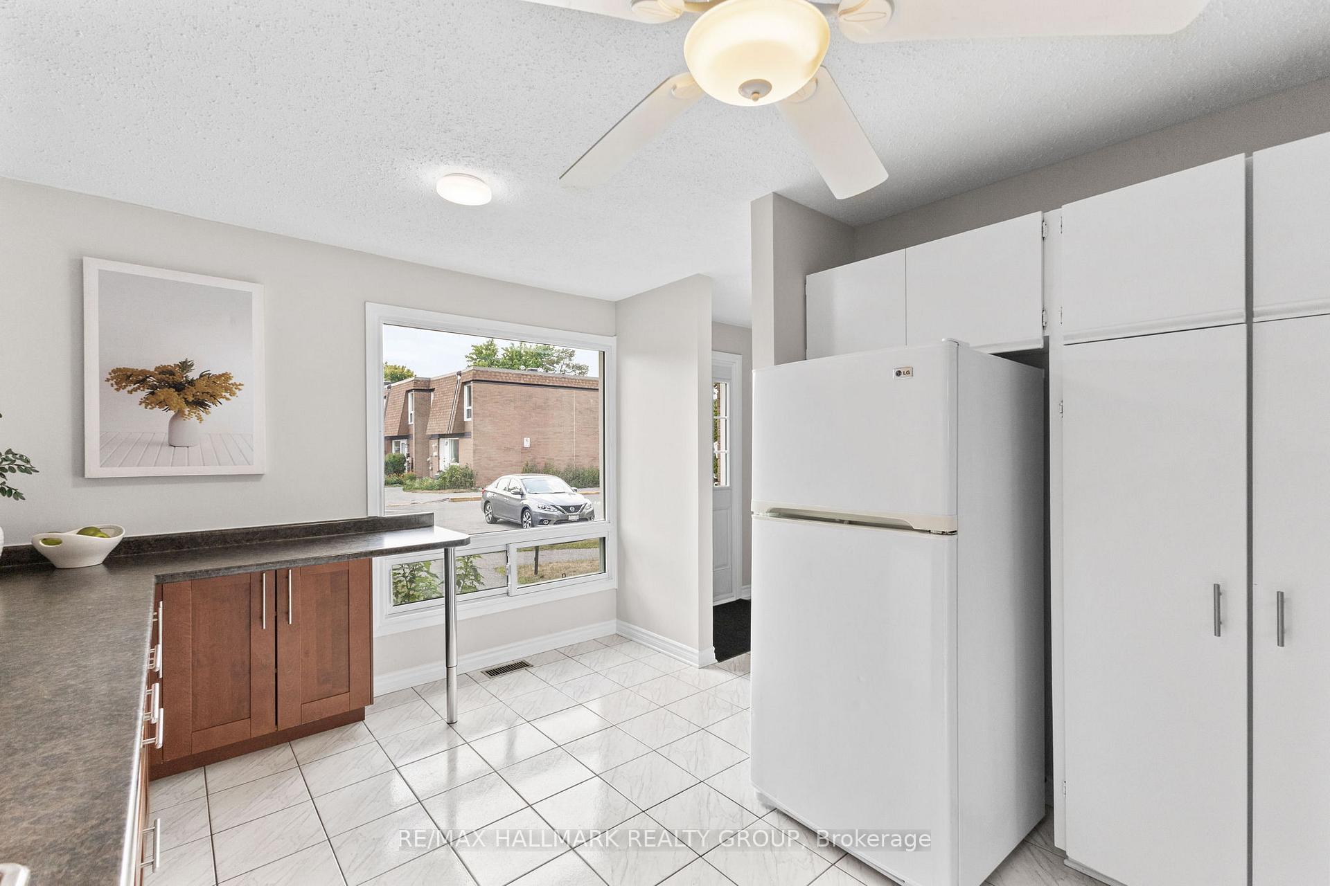 Photo 7 of Unit 43, 3555 Downpatrick Road, Ottawa, Windsor Park Village — HOMEH