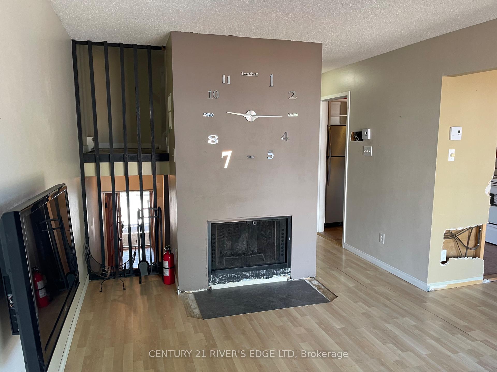 Photo 13 of Unit 117, 3445 Uplands Drive, Ottawa, Hunt Club — HOMEH