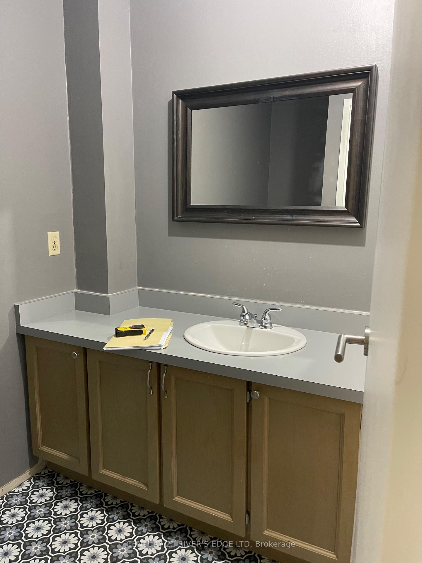 Photo 15 of Unit 117, 3445 Uplands Drive, Ottawa, Hunt Club — HOMEH