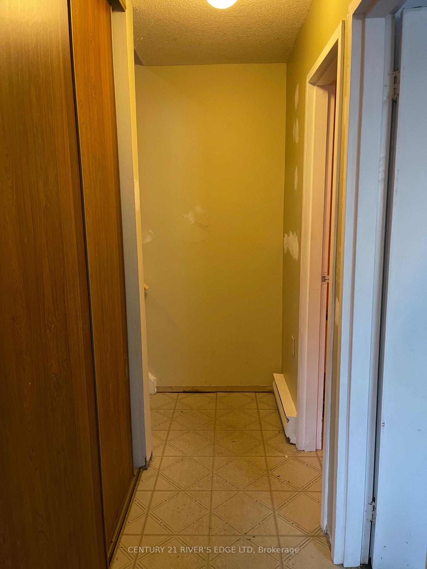 Photo 25 of Unit 117, 3445 Uplands Drive, Ottawa, Hunt Club — HOMEH