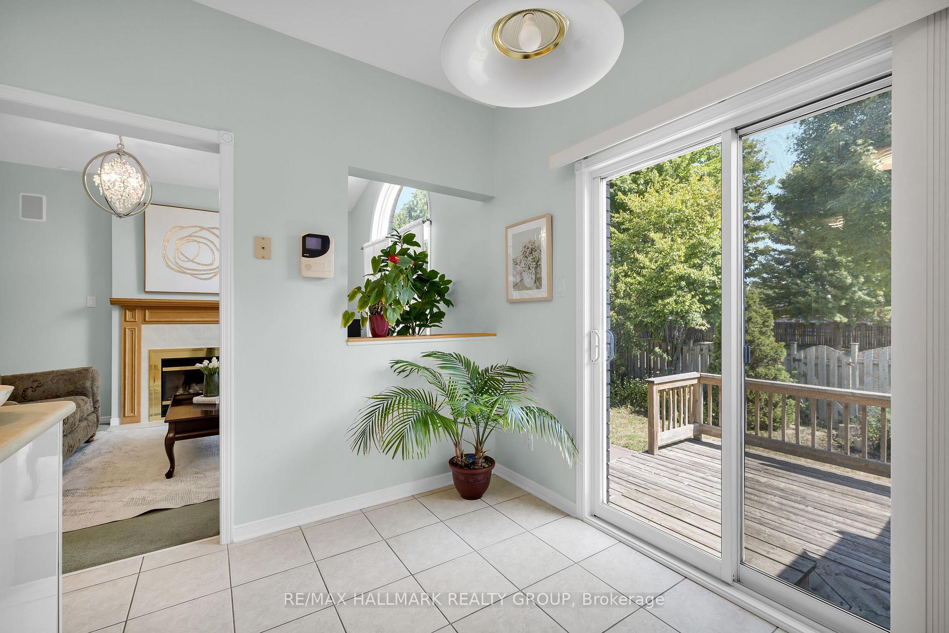 Photo 35 of 1087 Rocky Harbour Crescent, Ottawa, Riverside South/Gloucester Glen — HOMEH