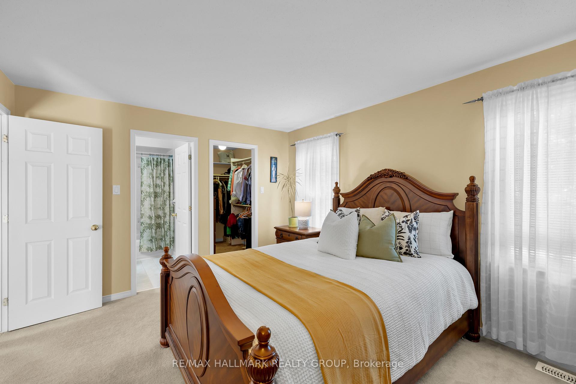 Photo 27 of 1087 Rocky Harbour Crescent, Ottawa, Riverside South/Gloucester Glen — HOMEH