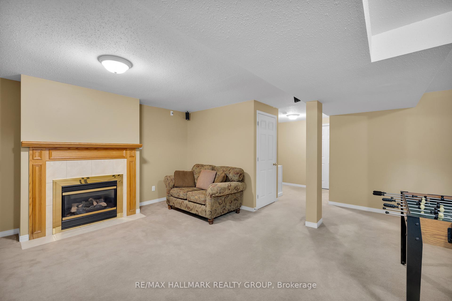 Photo 37 of 1087 Rocky Harbour Crescent, Ottawa, Riverside South/Gloucester Glen — HOMEH