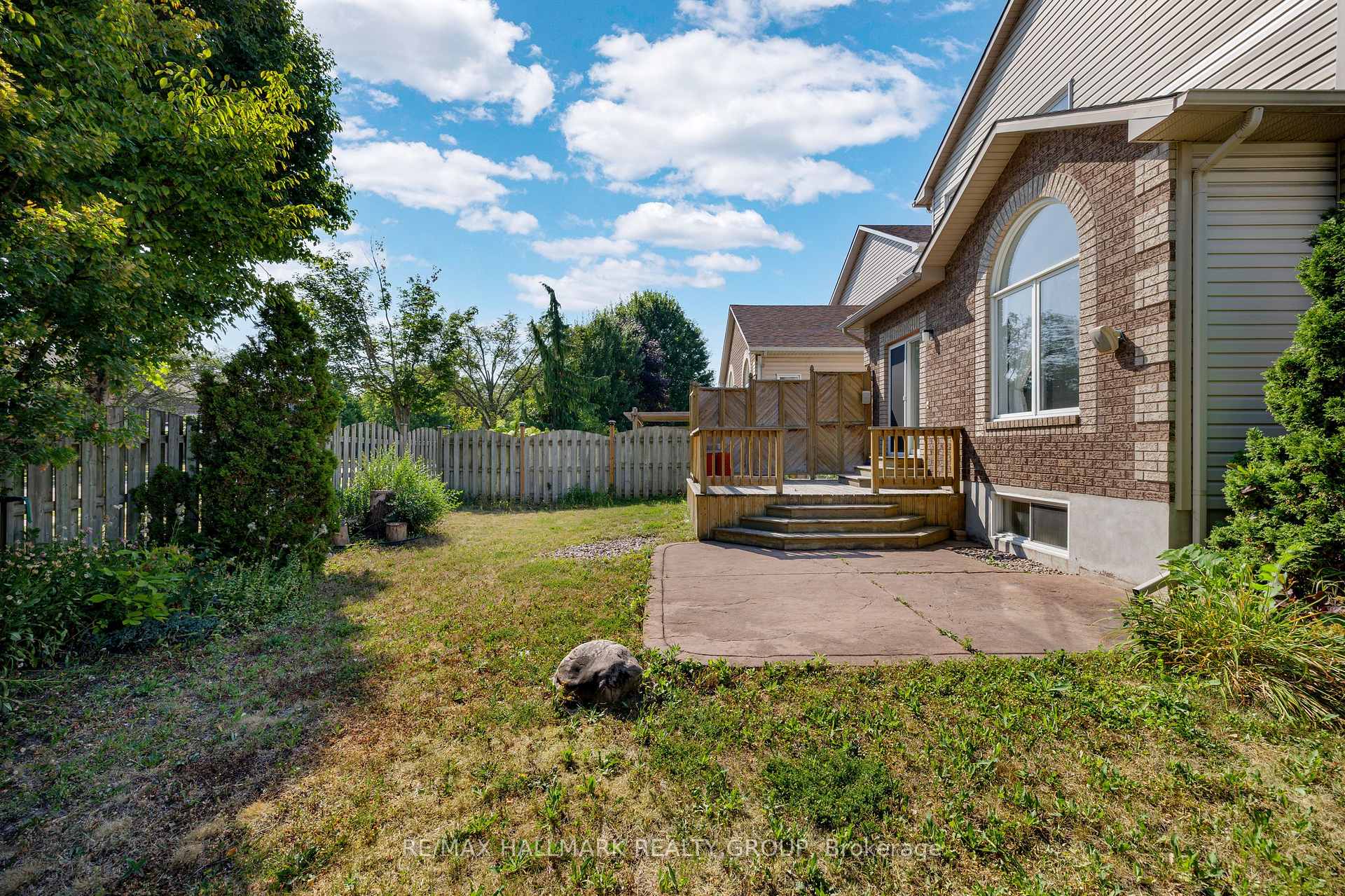 Photo 43 of 1087 Rocky Harbour Crescent, Ottawa, Riverside South/Gloucester Glen — HOMEH
