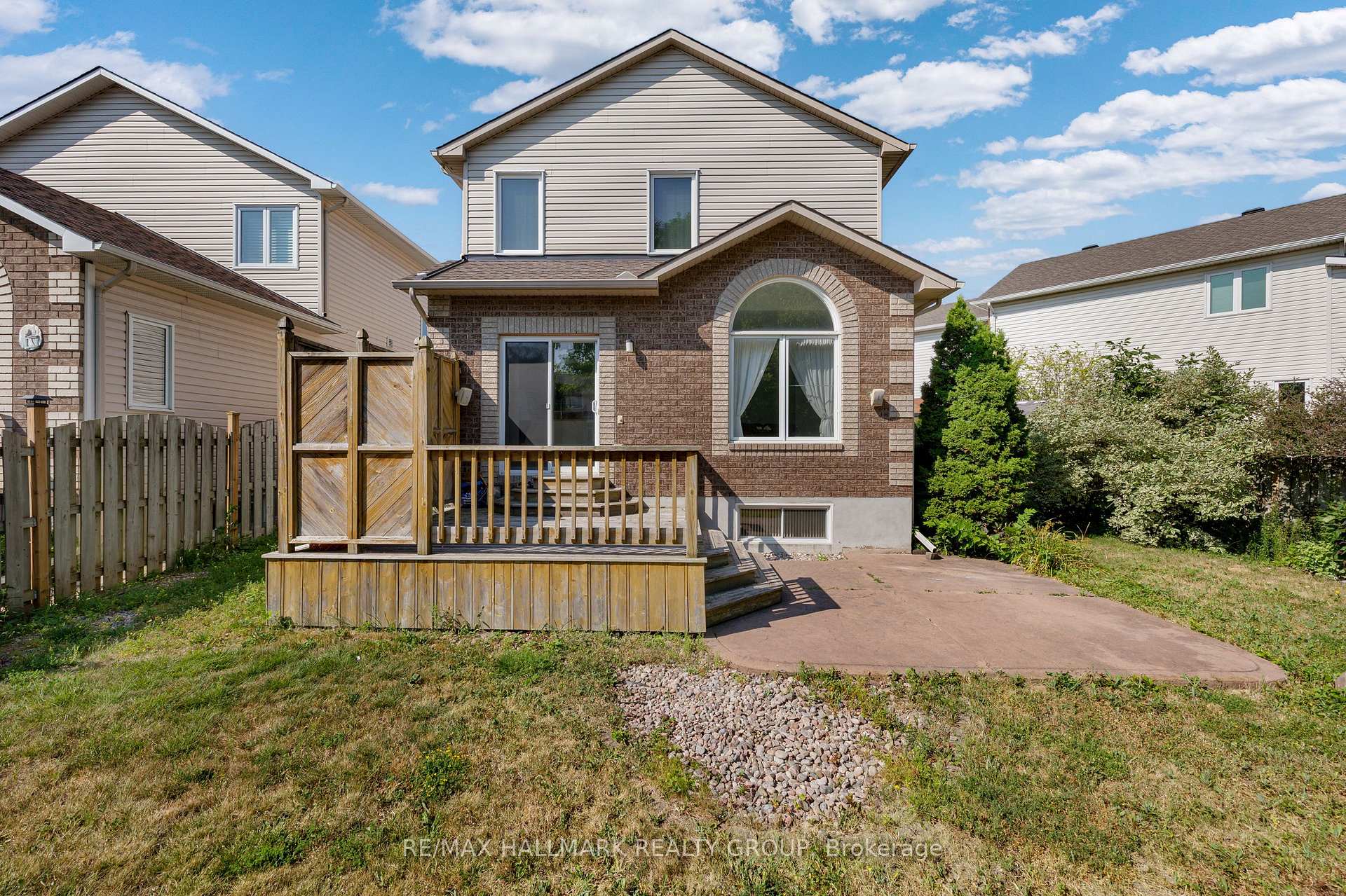 Photo 42 of 1087 Rocky Harbour Crescent, Ottawa, Riverside South/Gloucester Glen — HOMEH