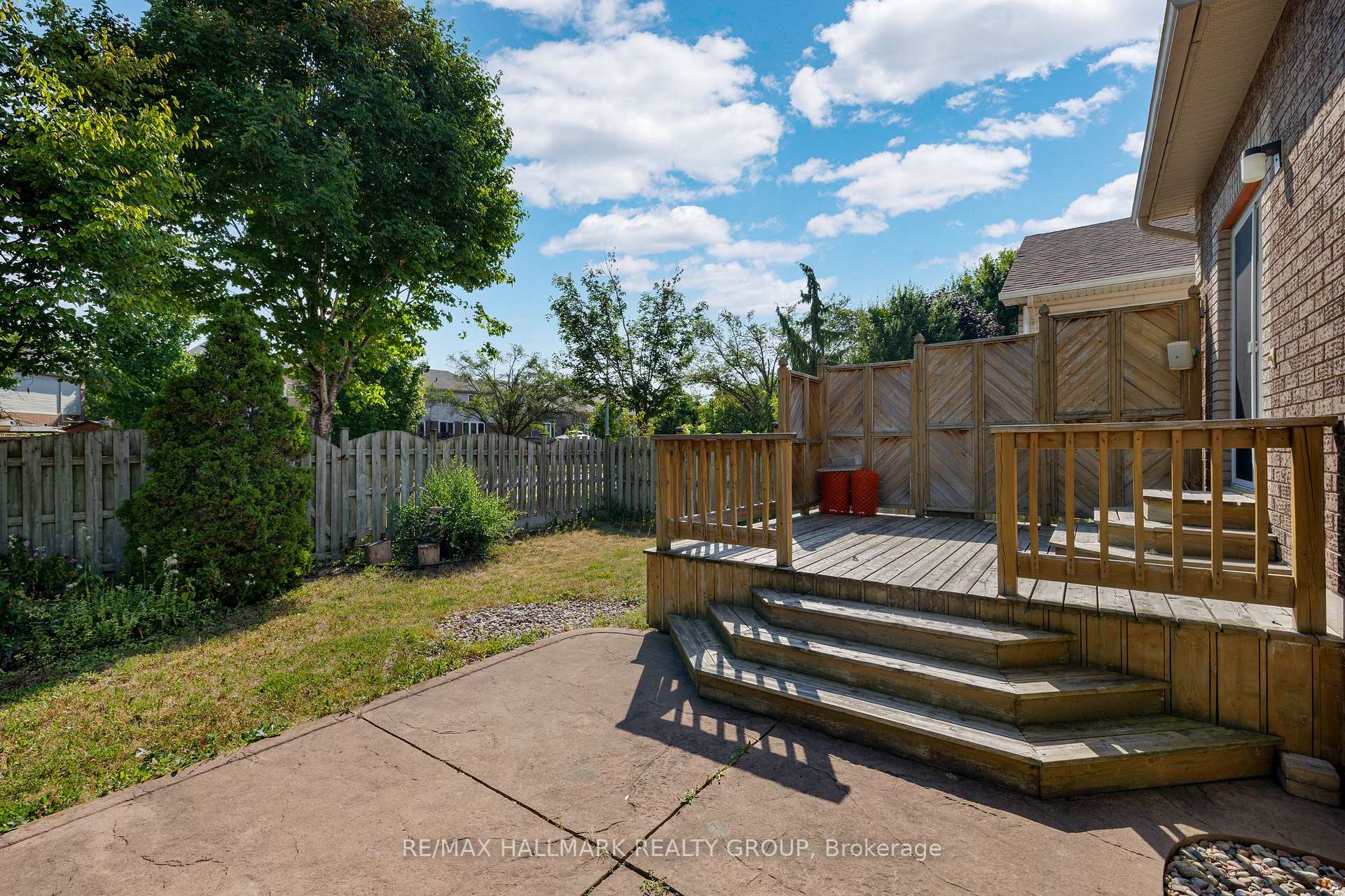 Photo 44 of 1087 Rocky Harbour Crescent, Ottawa, Riverside South/Gloucester Glen — HOMEH