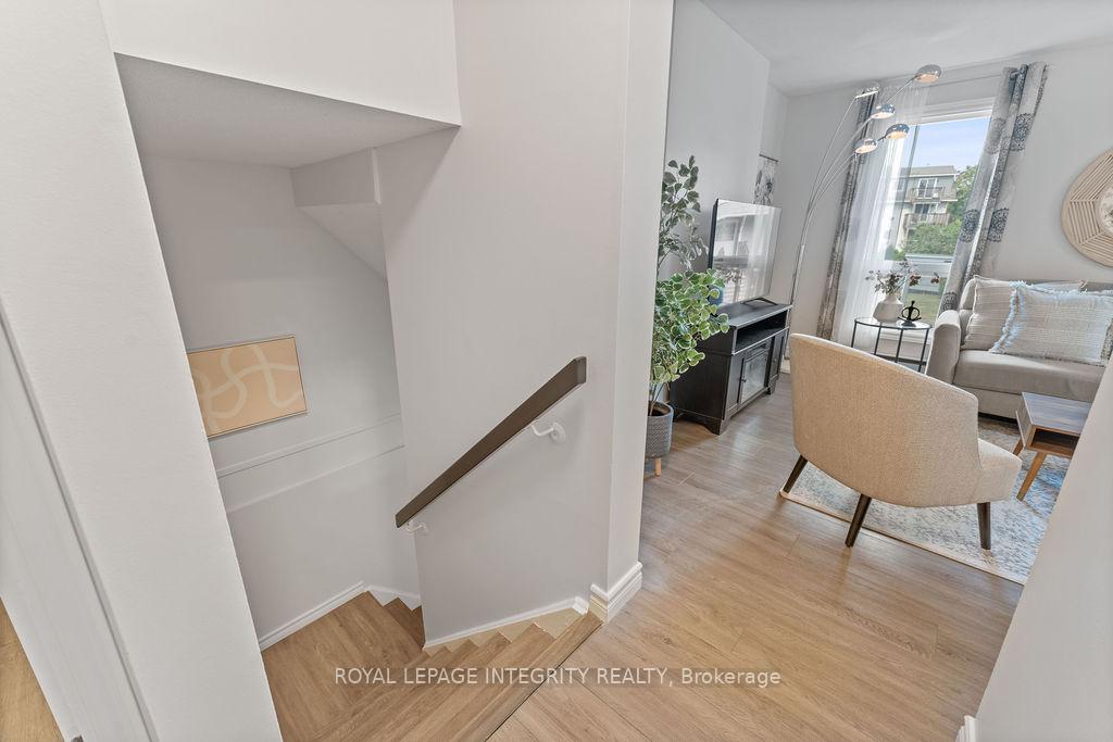 Photo 22 of 406 Tanguay Court, Ottawa, Kanata - Katimavik — HOMEH