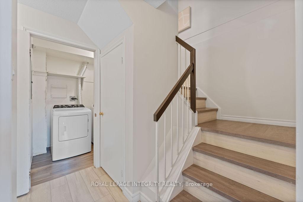 Photo 23 of 406 Tanguay Court, Ottawa, Kanata - Katimavik — HOMEH