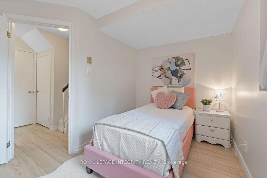 Photo 25 of 406 Tanguay Court, Ottawa, Kanata - Katimavik — HOMEH