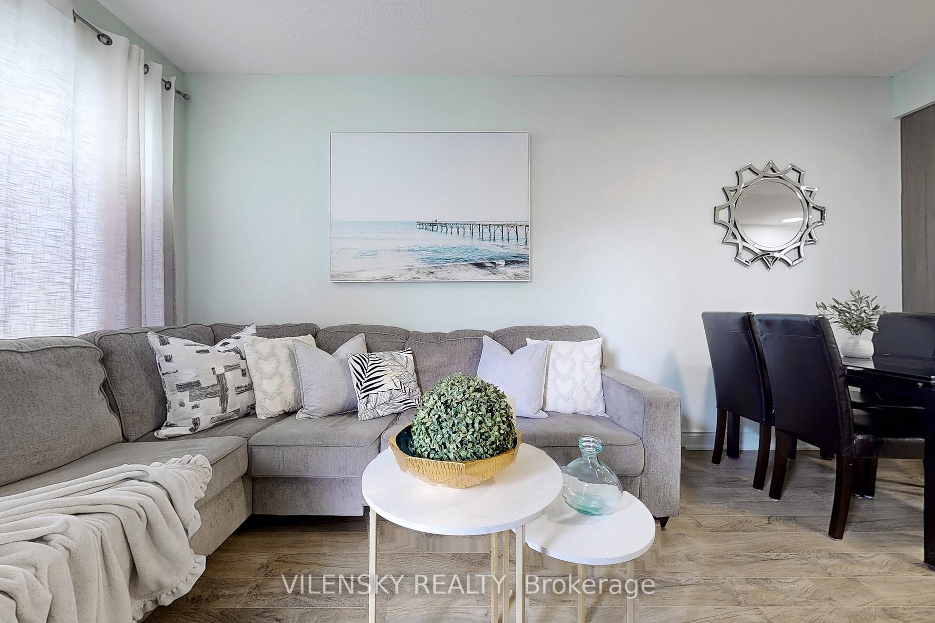Photo 7 of Unit 116, 325 South Park Road, Markham, Commerce Valley — HOMEH