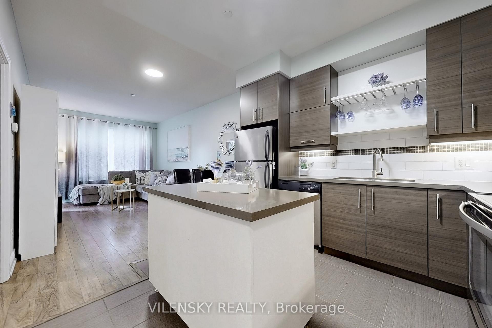 Photo 8 of Unit 116, 325 South Park Road, Markham, Commerce Valley — HOMEH
