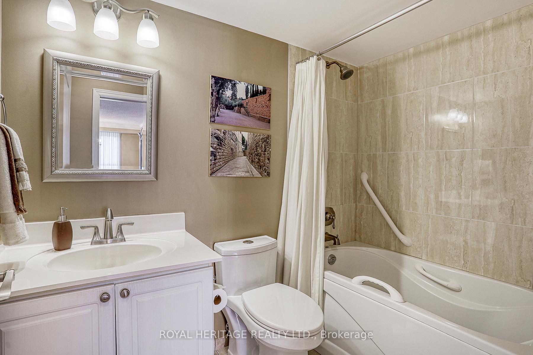 Photo 16 of Unit 1112, 1000 The Esplanade N, Pickering, Town Centre — HOMEH