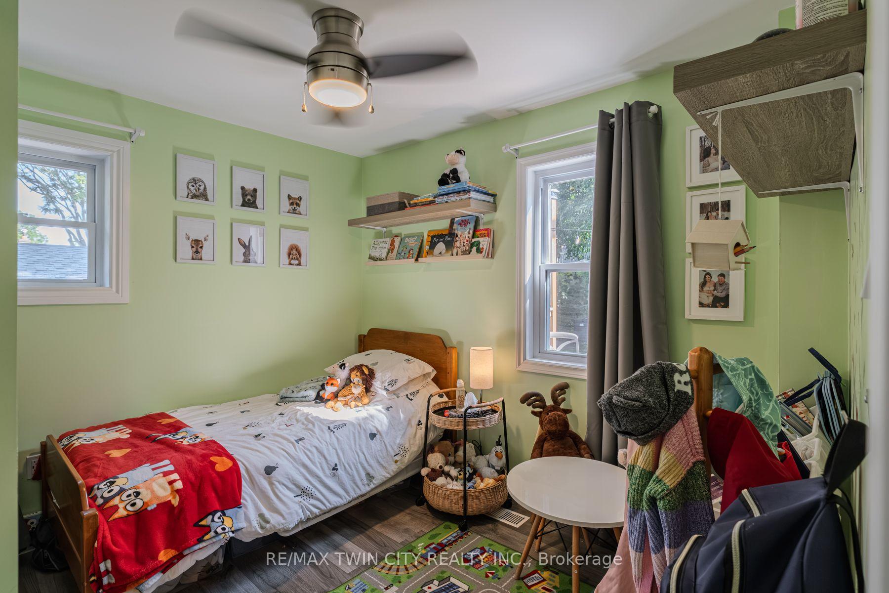 Photo 30 of 37 Twelfth Avenue, Brantford — HOMEH