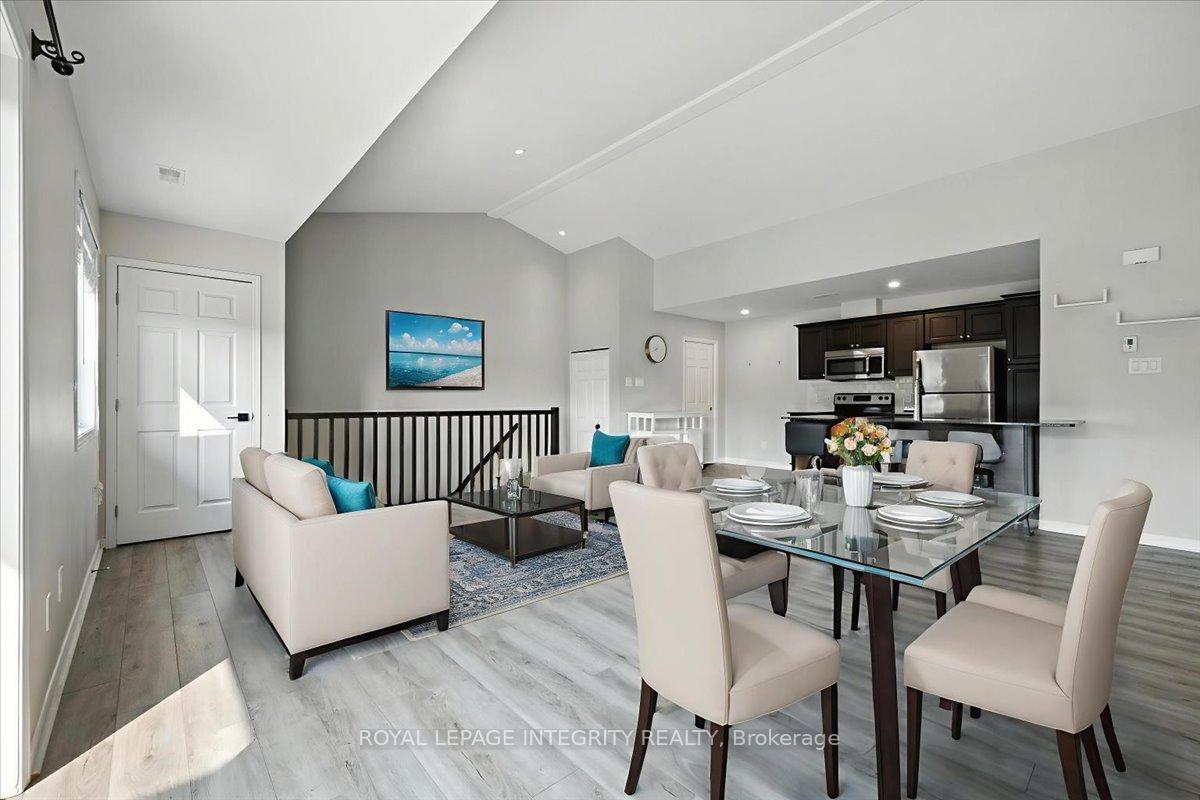 Photo 14 of 66 Sternes Private, Ottawa, Springridge/East Village — HOMEH