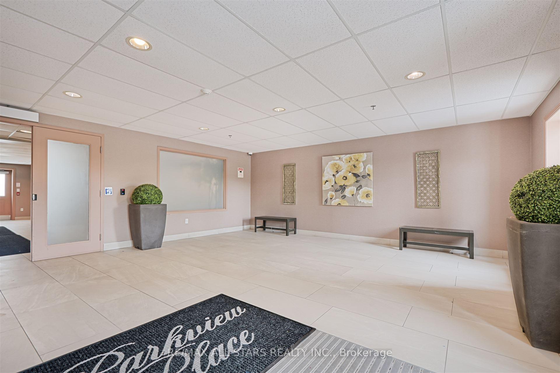 Photo 23 of Unit 304, 7428 Markham Road, Markham, Middlefield — HOMEH