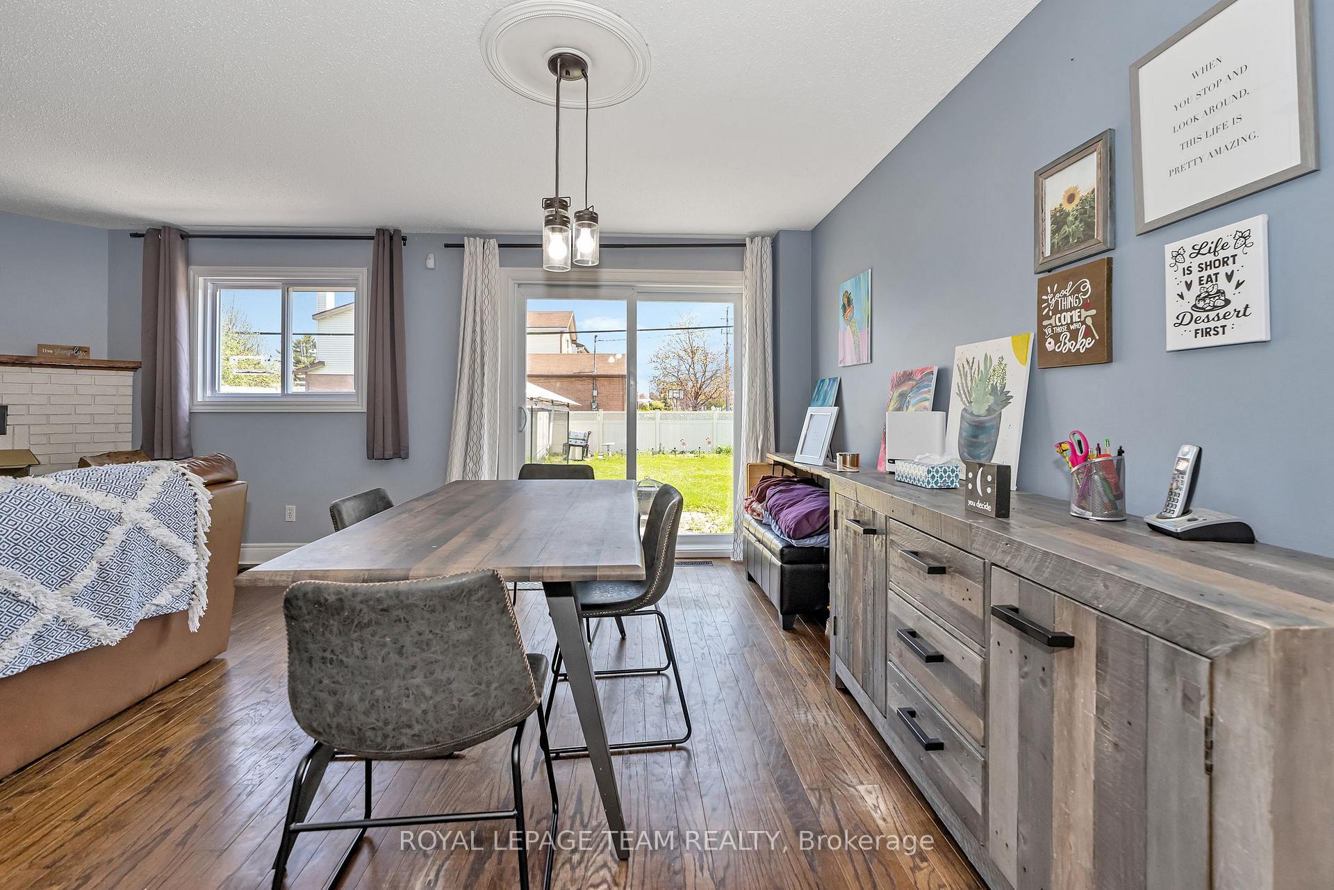 Photo 16 of 1397 Cedarcroft Crescent, Ottawa, Pineview — HOMEH