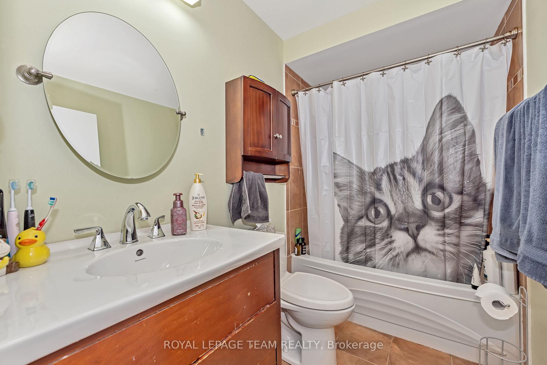 Photo 23 of 1397 Cedarcroft Crescent, Ottawa, Pineview — HOMEH