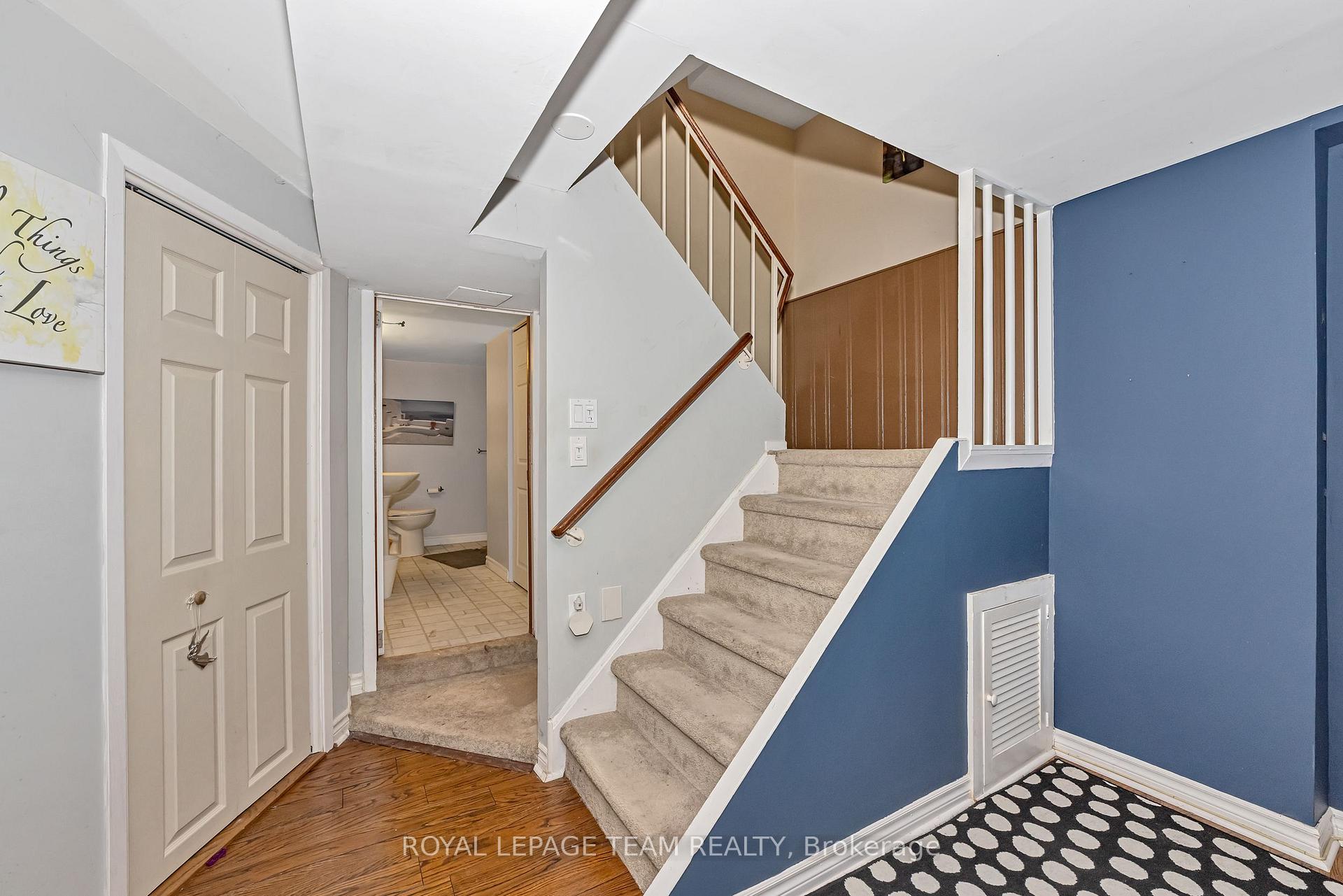 Photo 21 of 1397 Cedarcroft Crescent, Ottawa, Pineview — HOMEH