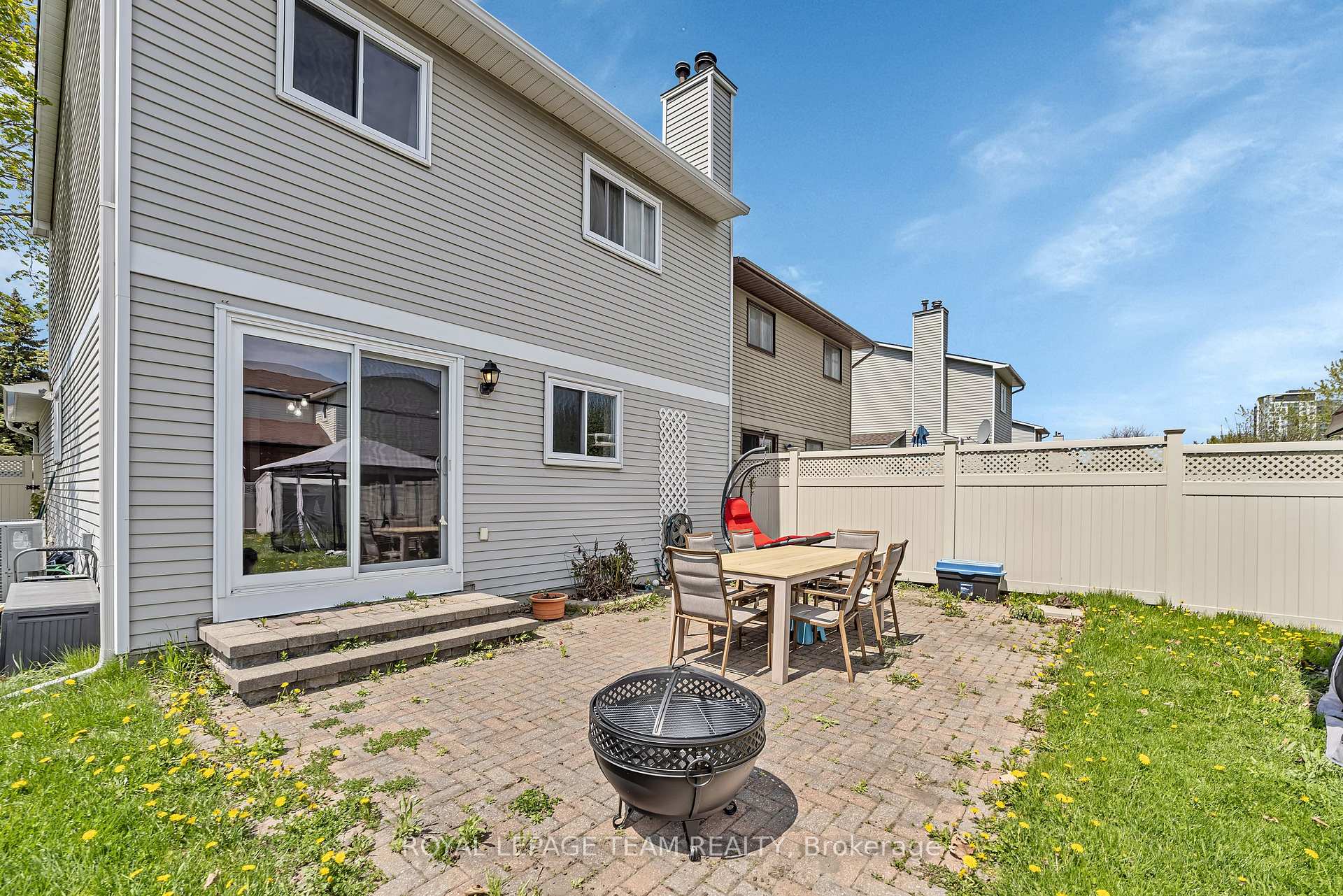 Photo 35 of 1397 Cedarcroft Crescent, Ottawa, Pineview — HOMEH