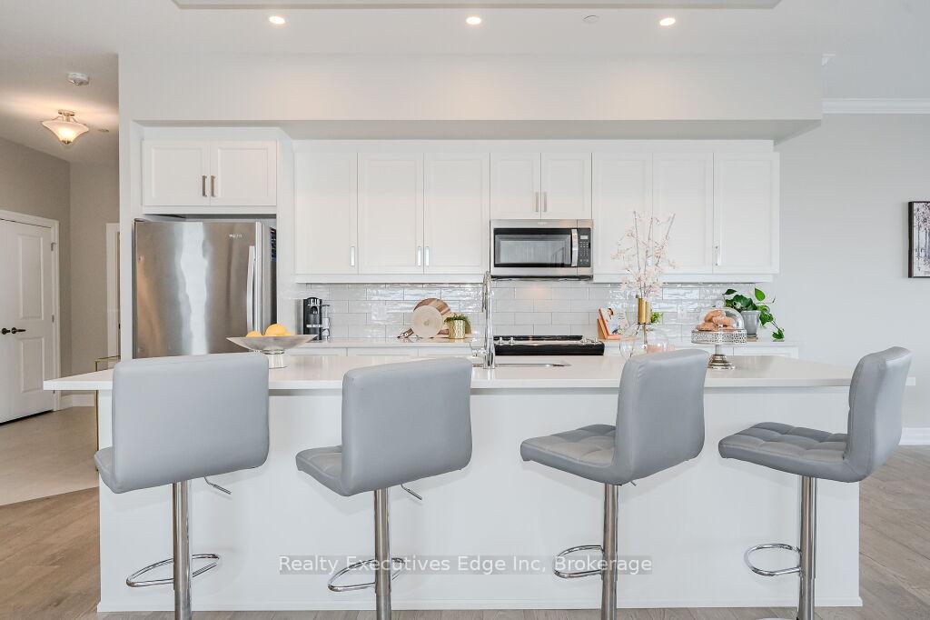 Photo 4 of Unit 1011, 1880 Gordon Street, Guelph, Pineridge/Westminster Woods — HOMEH