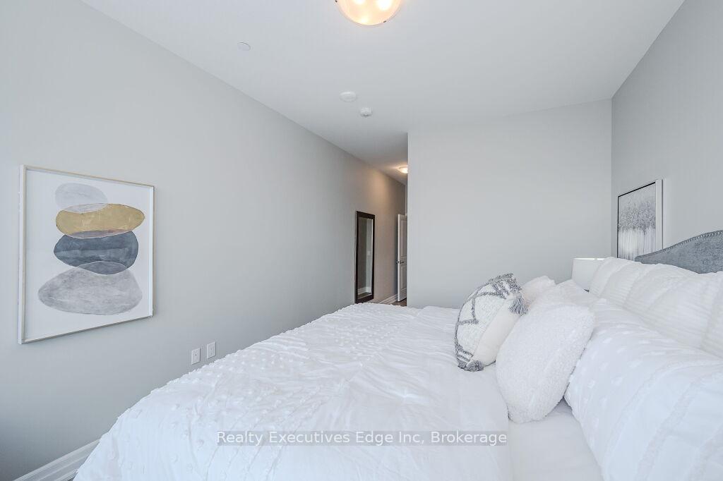 Photo 13 of Unit 1011, 1880 Gordon Street, Guelph, Pineridge/Westminster Woods — HOMEH