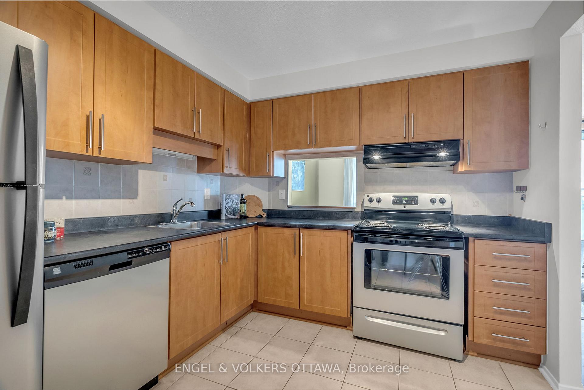 Photo 7 of Unit 905, 470 Laurier Avenue W, Ottawa, Ottawa Centre — HOMEH