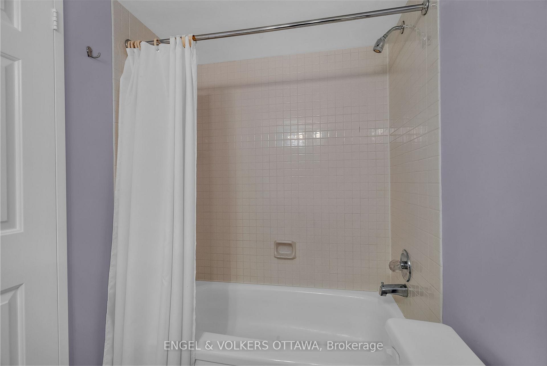 Photo 17 of Unit 905, 470 Laurier Avenue W, Ottawa, Ottawa Centre — HOMEH
