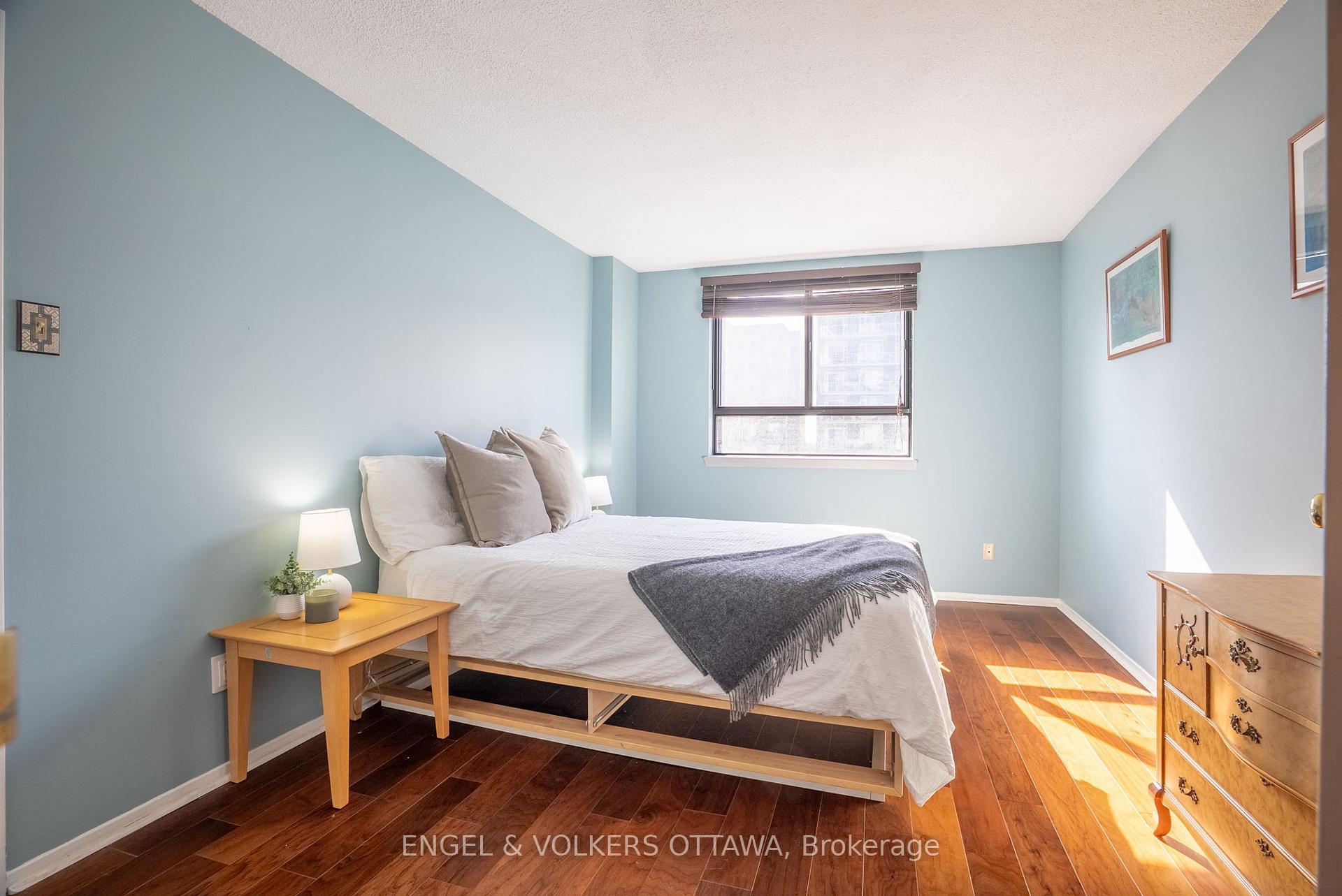 Photo 19 of Unit 905, 470 Laurier Avenue W, Ottawa, Ottawa Centre — HOMEH