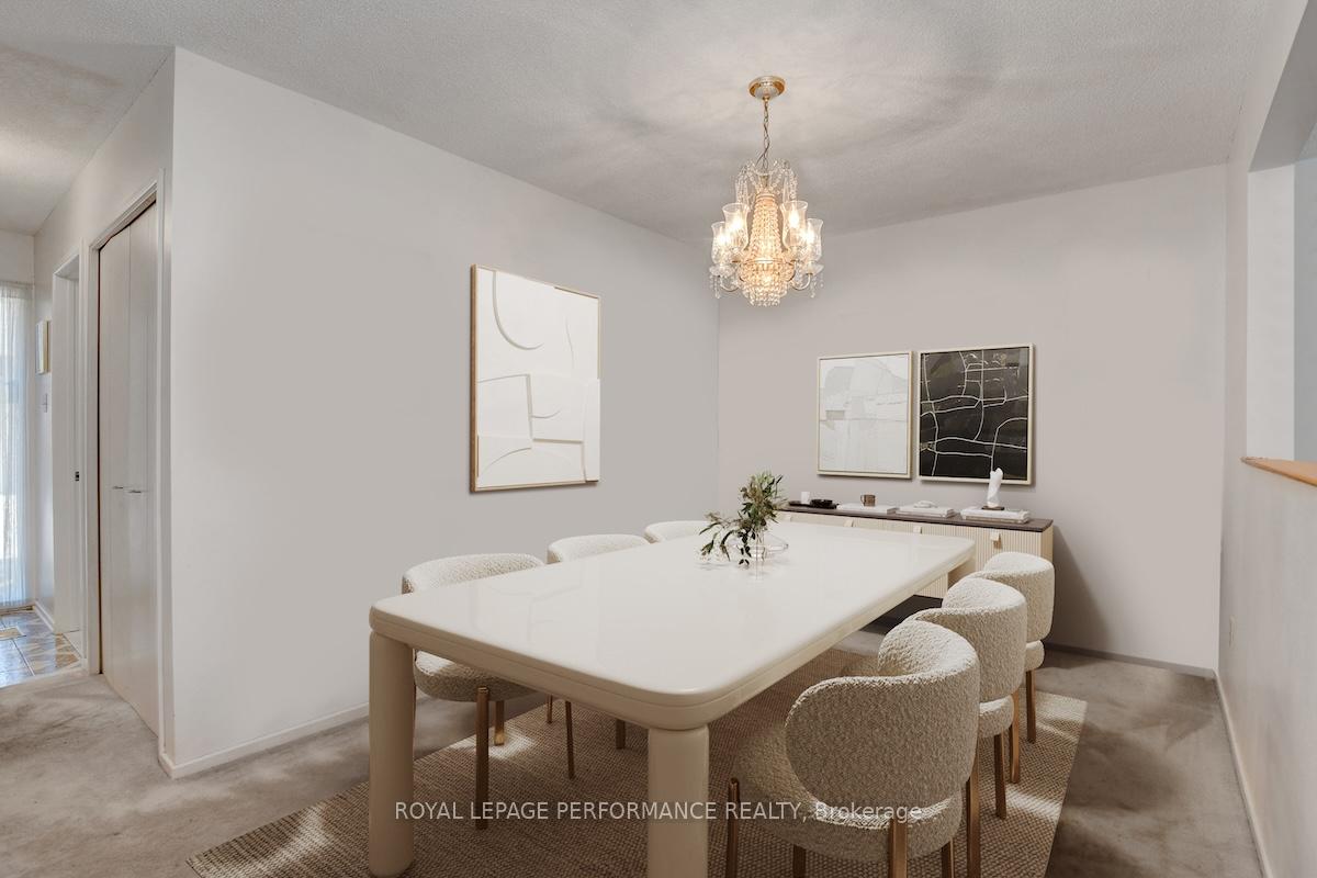 Photo 7 of 7 Carmichael Court, Ottawa, Kanata - Beaverbrook — HOMEH