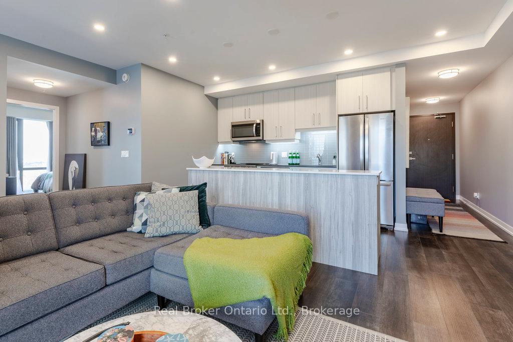 Photo 5 of Unit 507, 15 Queen Street S, Hamilton, Central — HOMEH