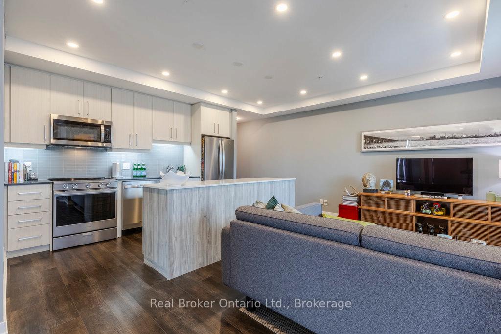 Photo 10 of Unit 507, 15 Queen Street S, Hamilton, Central — HOMEH