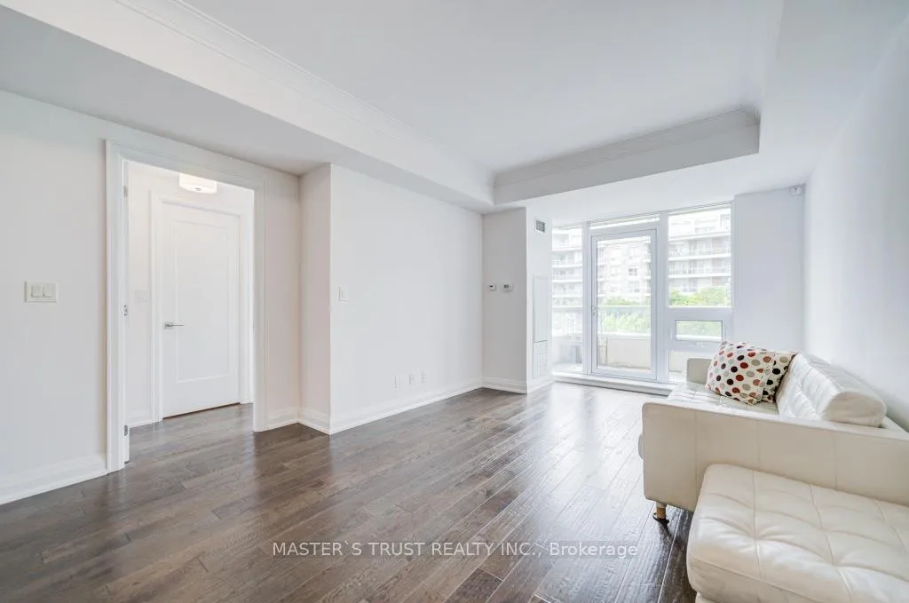 Photo 18 of Unit 307, 15 Stollery Pond Crescent, Markham, Devil's Elbow — HOMEH