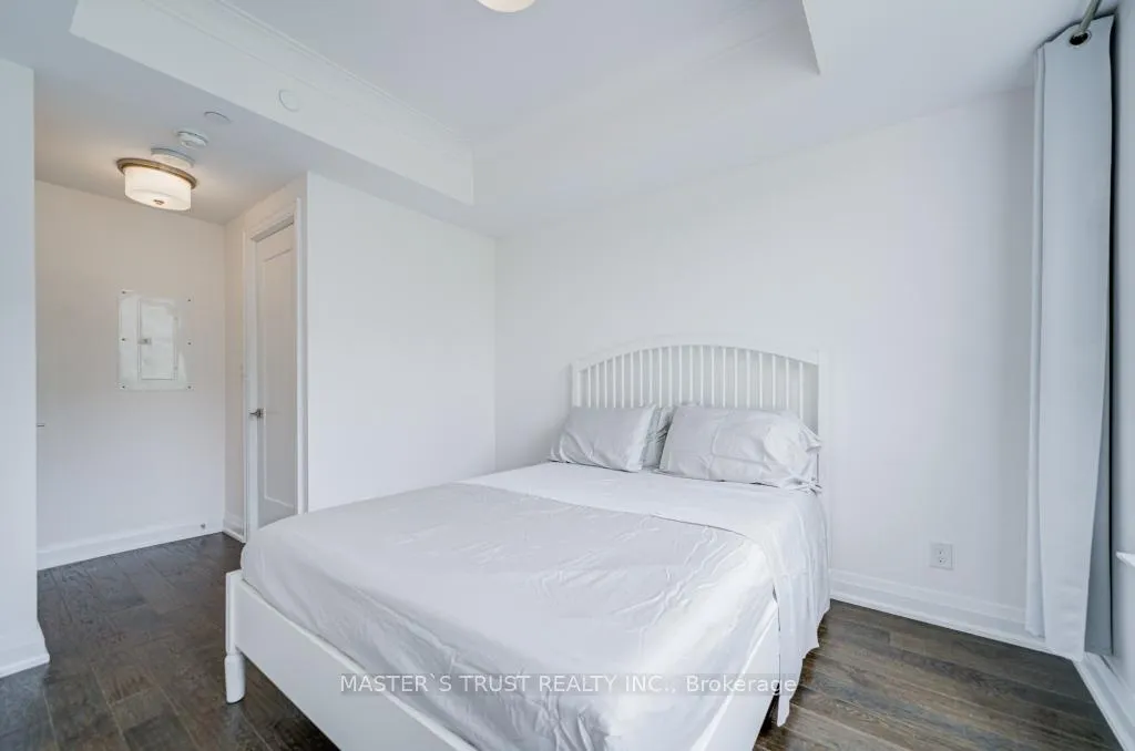 Photo 24 of Unit 307, 15 Stollery Pond Crescent, Markham, Devil's Elbow — HOMEH
