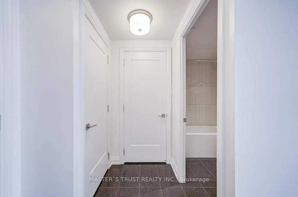 Photo 25 of Unit 307, 15 Stollery Pond Crescent, Markham, Devil's Elbow — HOMEH